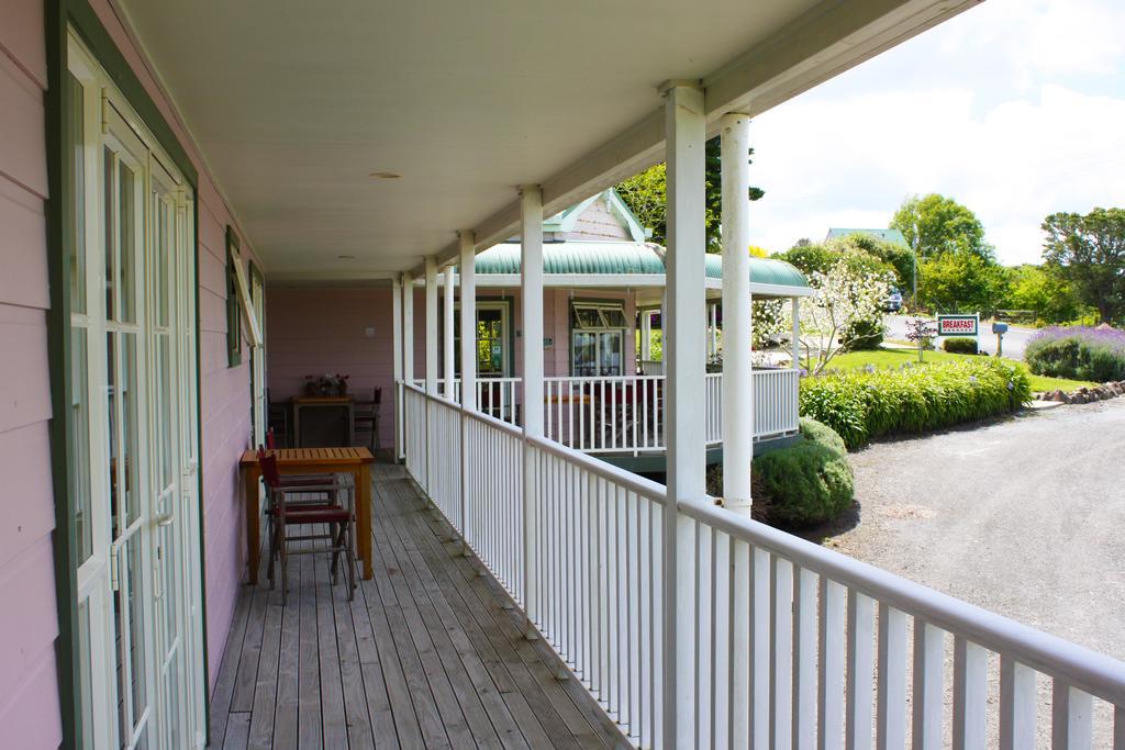 Bed and Breakfast Matakohe House Экстерьер фото